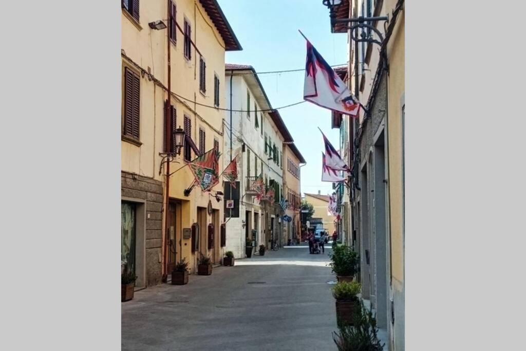 Diamante: Appartamento Nel Cuore Della Toscana Castelfranco di Sotto Kültér fotó